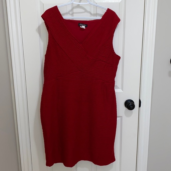 Michael Tyler | Woman’s V-Neck Sleeveless Dress - Size XXL - Picture 1 of 6